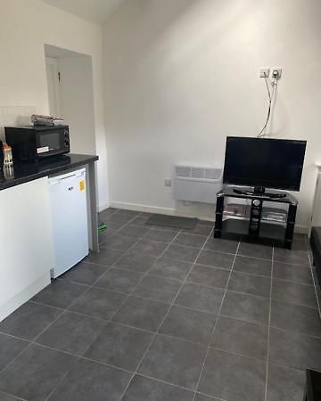 Lodge 4, The Grange, 53 High Street, Wick, Bristol Bs30 5Qq Уик Экстерьер фото